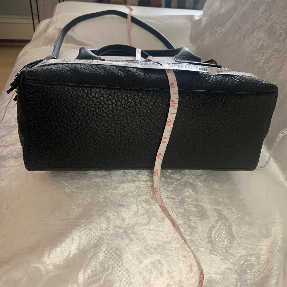 Kate Spade in Excellent Condition - Picture 11 of 16